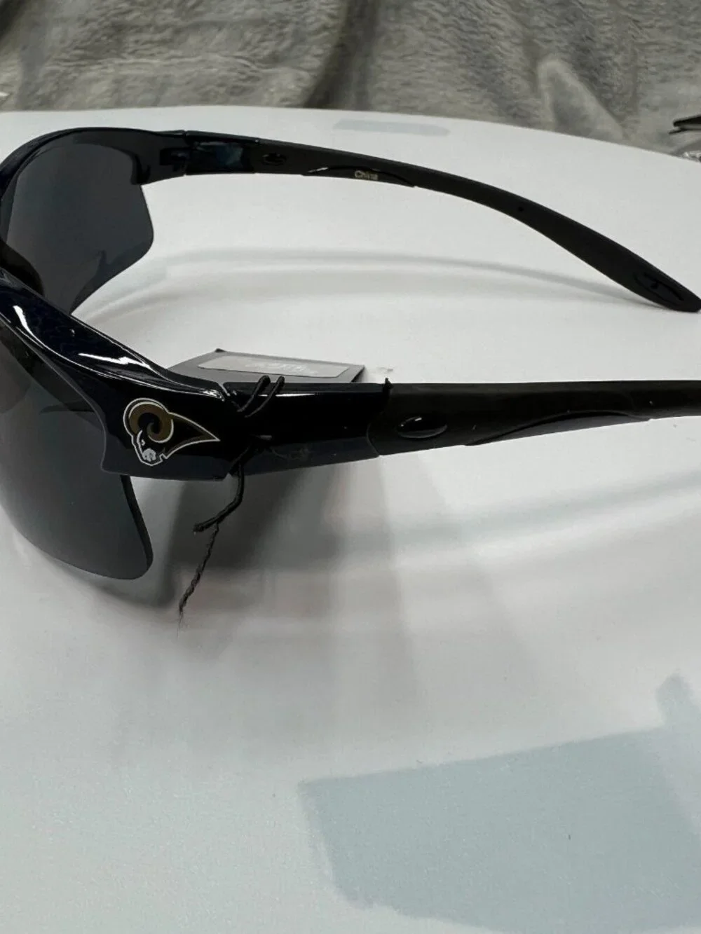 Los Angeles Rams Polarized Wings Sunglasses - Official NFL Merchandise